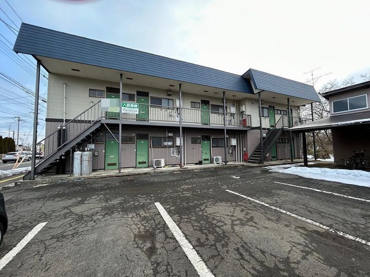 コーポアオバの外観