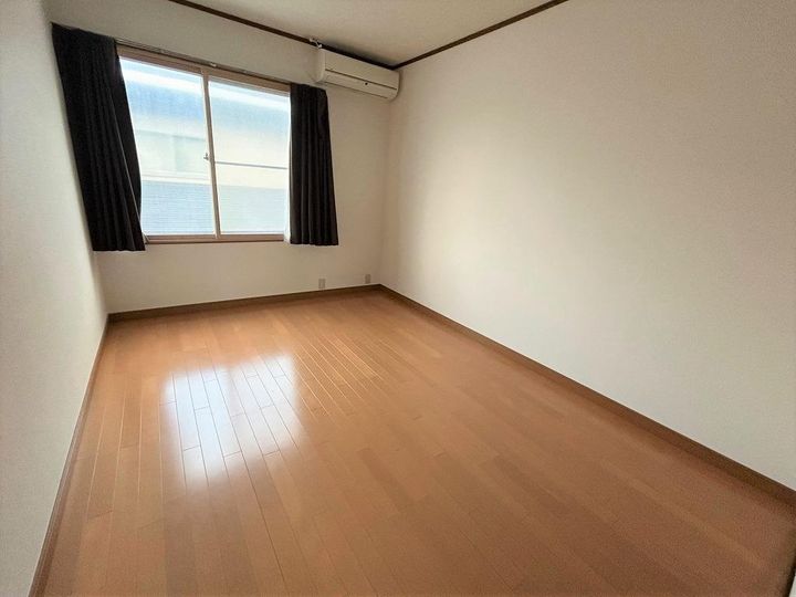 コーポアオバの居間