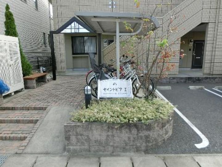 セイントピアIの内装