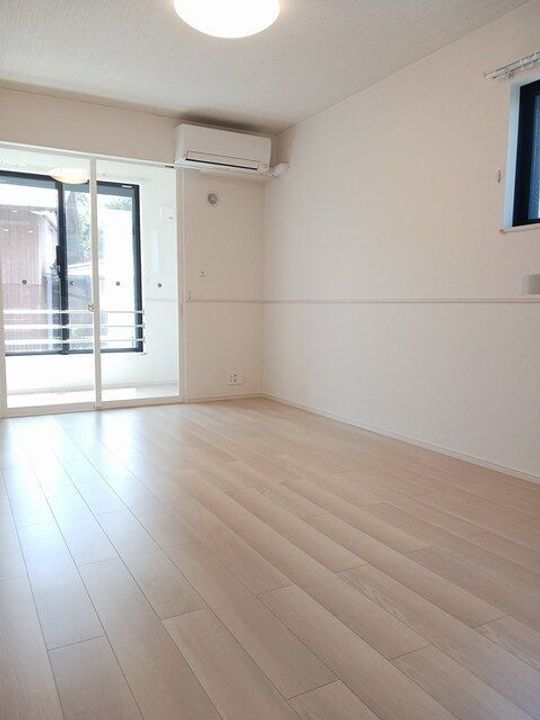 フェアリーYの居間