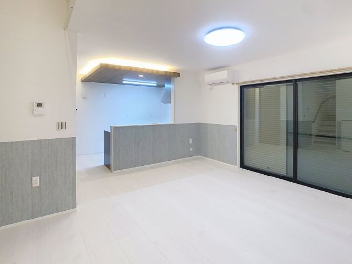 岐阜県岐阜市須賀4(一戸建)の賃貸物件の居間