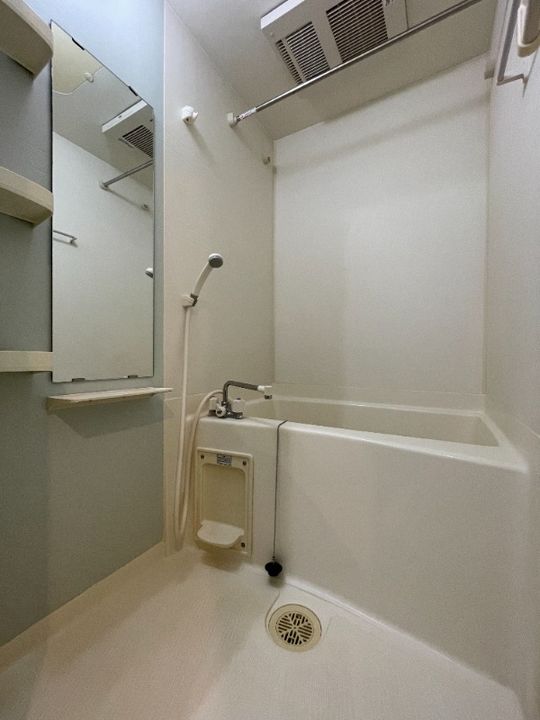 岡山県倉敷市阿知1の賃貸マンションの風呂