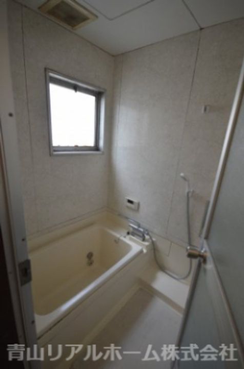 roomーing南青山ハウスの風呂