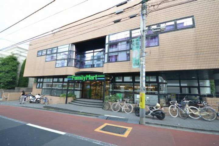 roomーing南青山ハウスの周辺