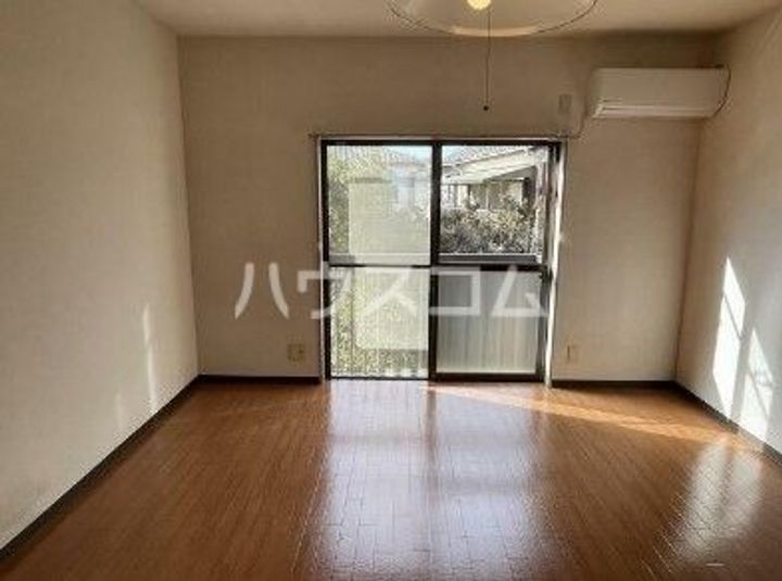 パークハイム松本の居間