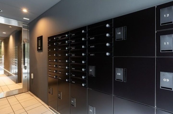 ウェルスクエア新宿戸山の地図