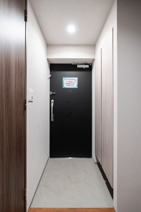 ウェルスクエア新宿戸山の玄関