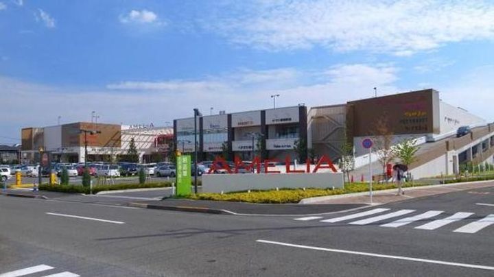 ベルスリーの周辺