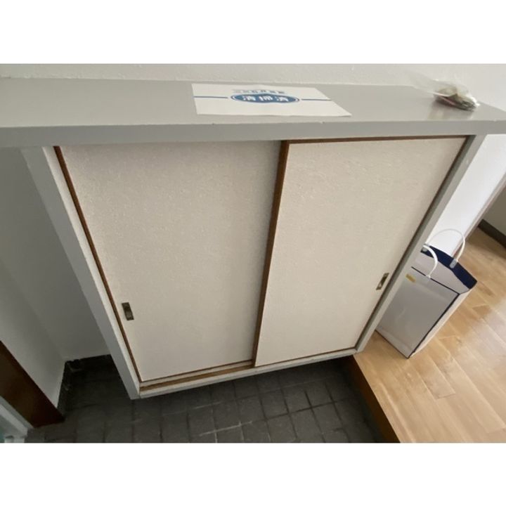 リヴェール瀬川の玄関