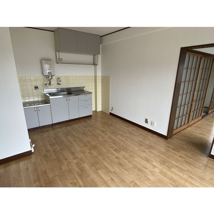 リヴェール瀬川の居間