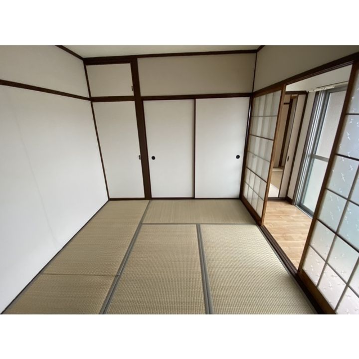 リヴェール瀬川の居間