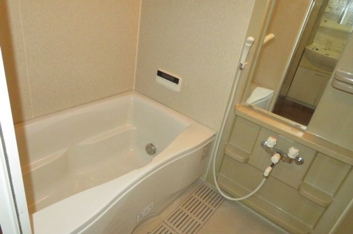 ソレイユレヴァンの風呂