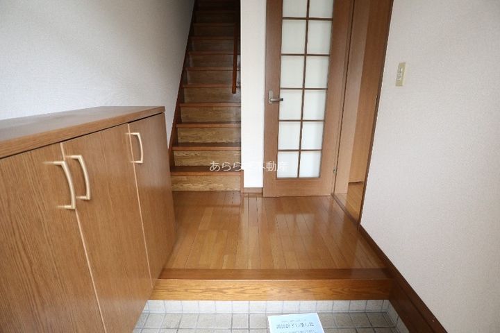 静岡県浜松市中央区上浅田2(一戸建)の賃貸物件の玄関