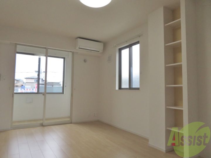 ドミール南仙台の居間