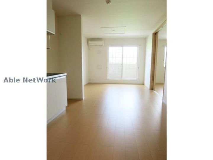 愛知県額田郡幸田町大字横落字郷東(アパート)の賃貸物件の居間