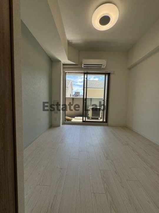 プレサンス神戸長田マリエントの居間