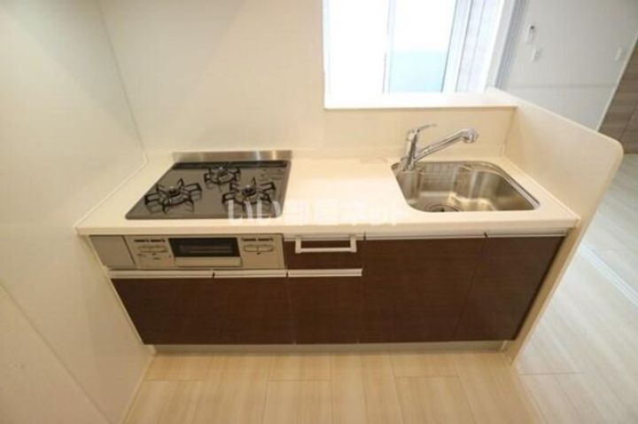 兵庫県三田市中町(アパート)の賃貸物件のキッチン