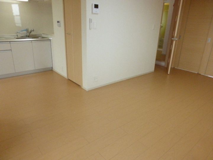 ニュー インプレス Cの居間