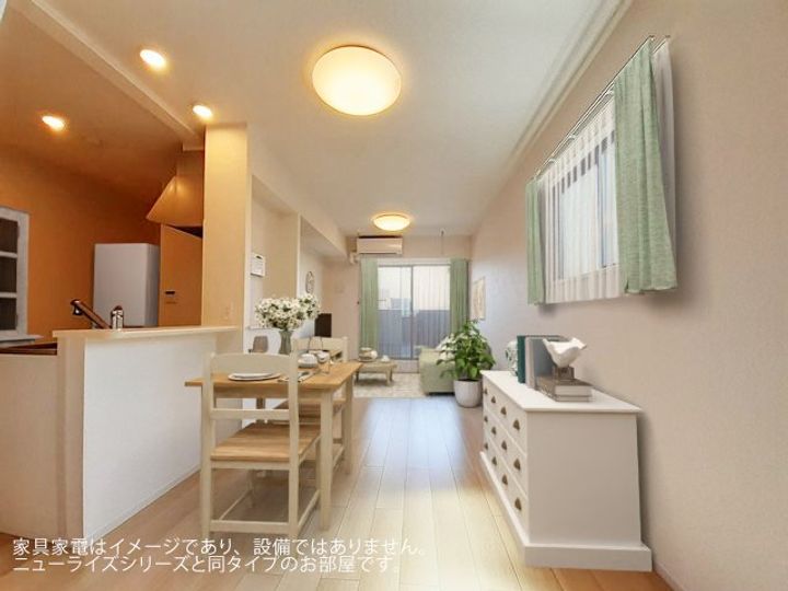 坂町坂東アパートの居間