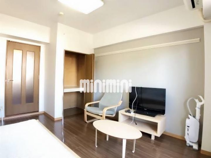 ベルドミール桑名の居間