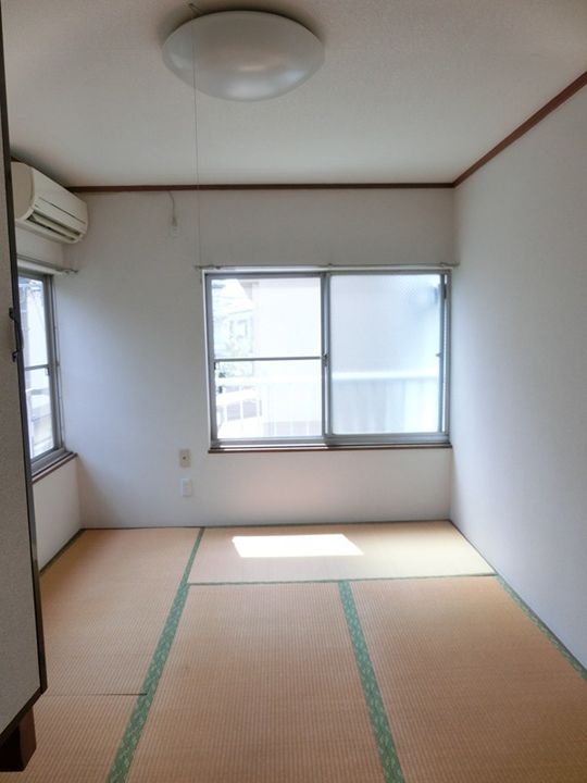 フラワーコーポの内装