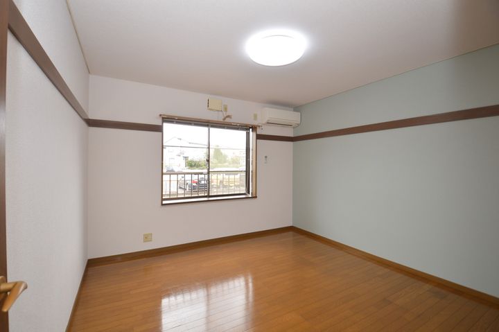 ツインズBの居間