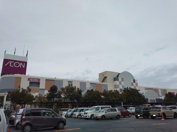 ツインズBの周辺