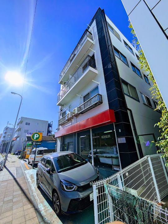 朝原ビルの外観