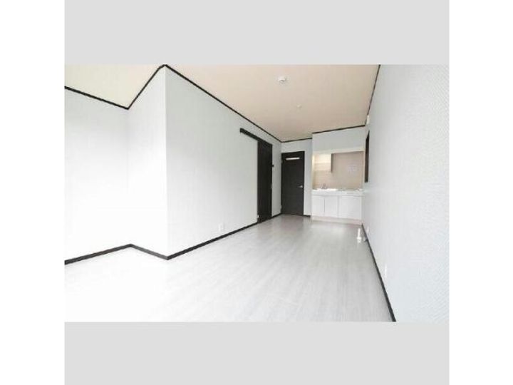 ファースト高根公団の居間