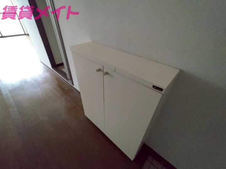 シェモアの内装