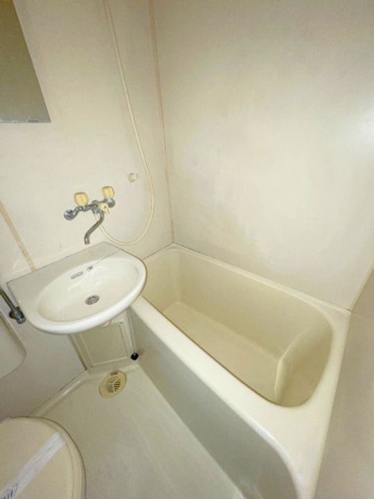 レインボー1の風呂