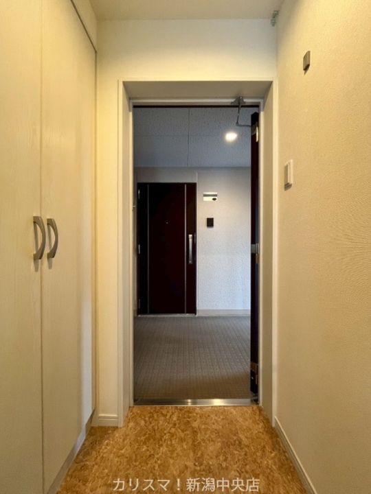 パークソレイユ弐番館の玄関