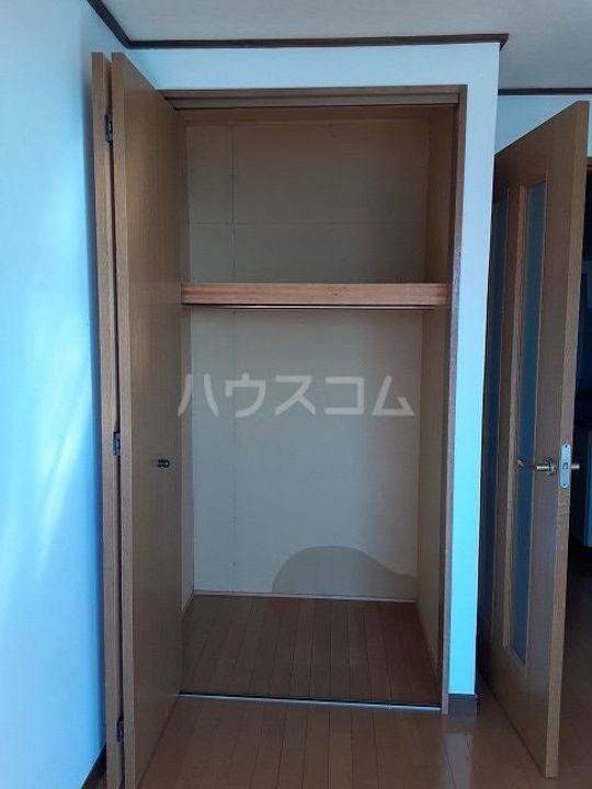 グロウス国立VIの内装