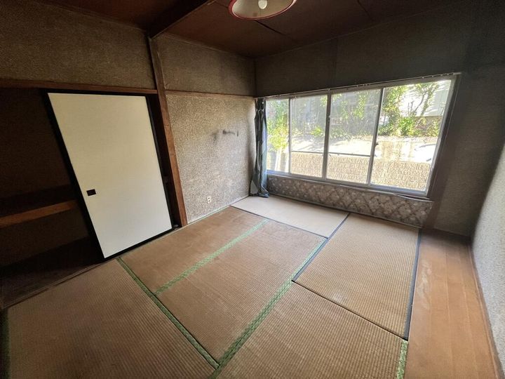 大日向荘の居間