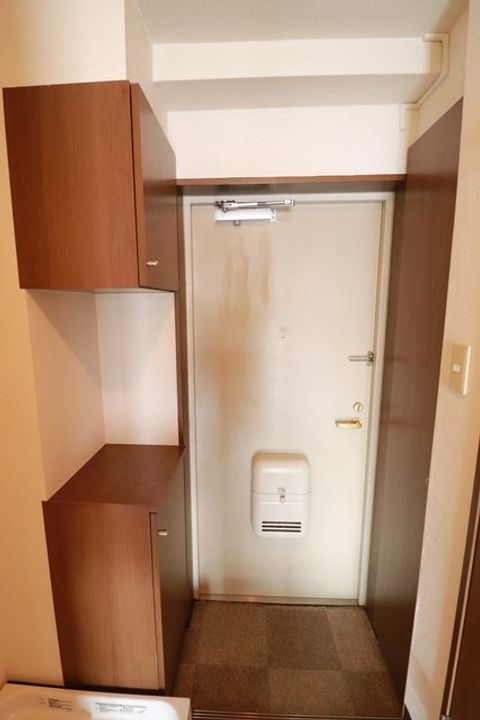 あずさ壱番館の玄関