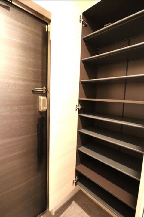 東京都板橋区若木2(アパート)の賃貸物件の玄関