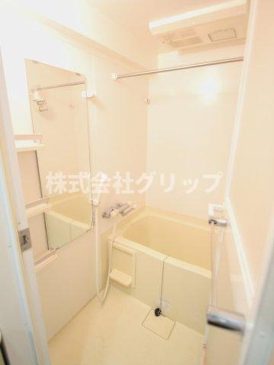 グリフィン横浜・山下公園弐番館の風呂