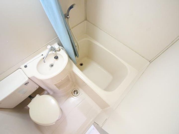 メゾン・ド・高南の風呂