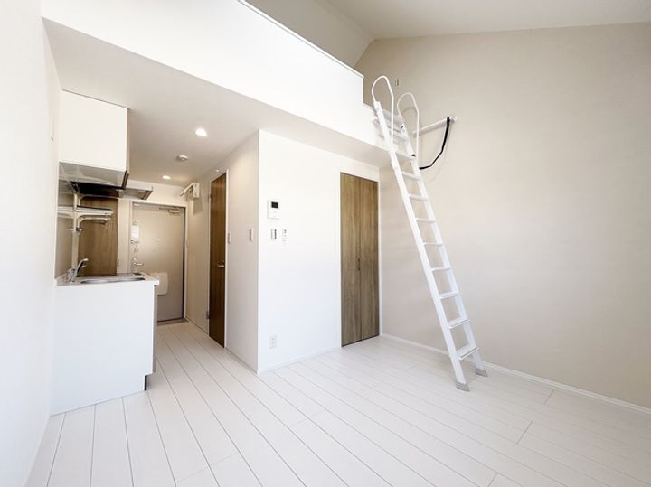 クレオパトラ西生田の内装