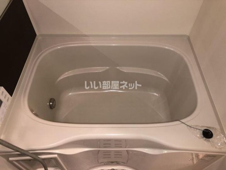 プレサンス京都四条烏丸響の風呂