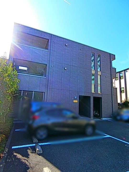 シャーメゾンアオキ33の外観