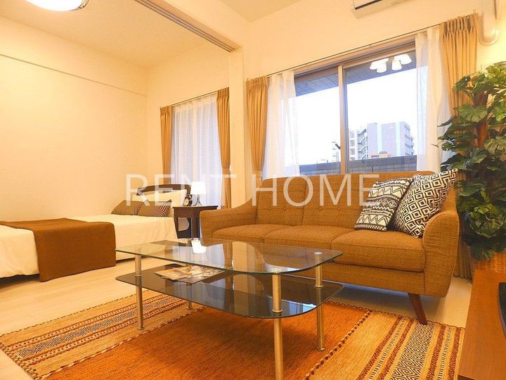 プレジオ布施ASIANの居間