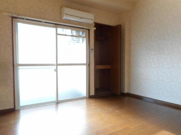 シャトウマンションの内装