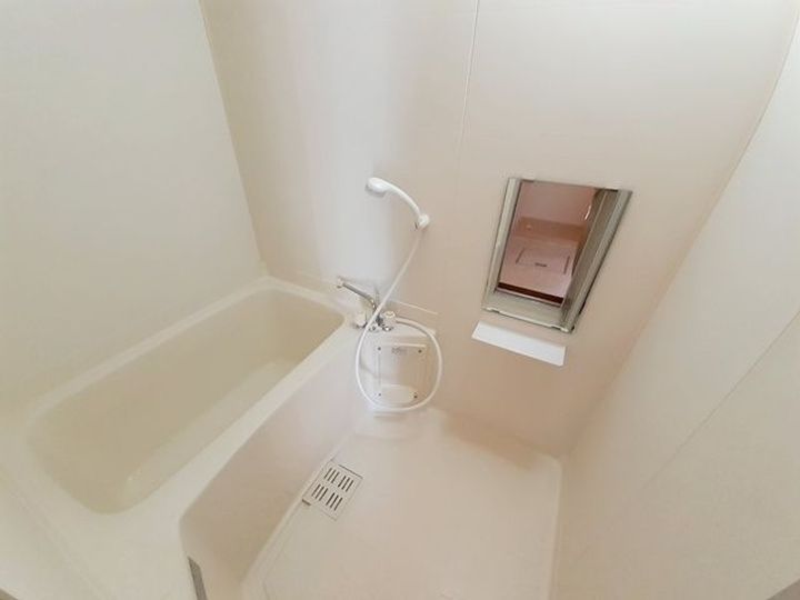 メゾン・ポワールの風呂