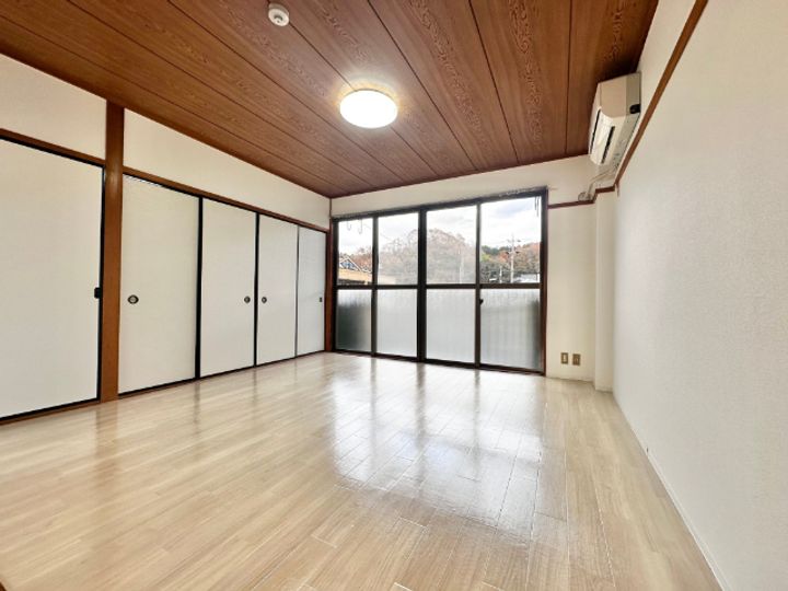 サンフラッツ富士の内装