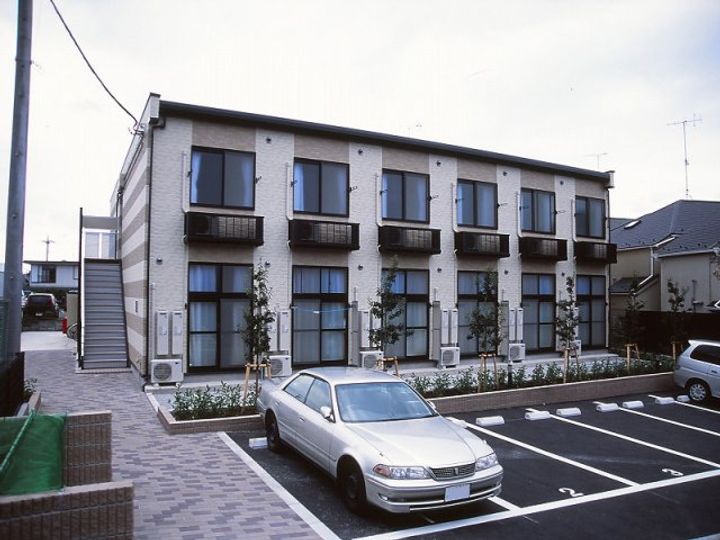 三ツ沢上町の外観