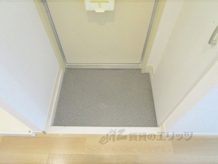 メゾンふじ2の玄関