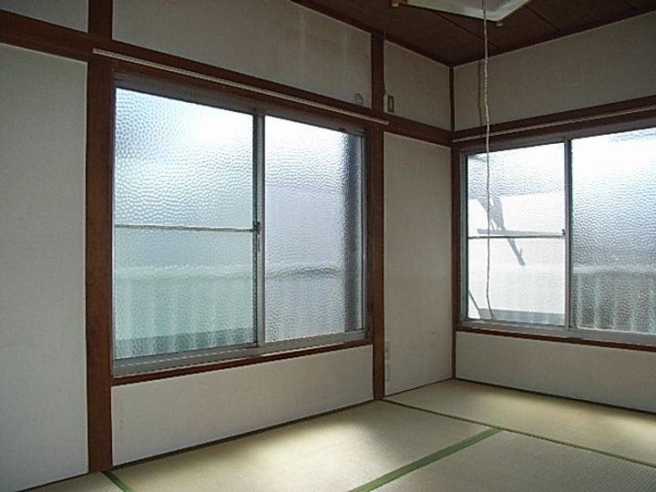 小坂荘の居間