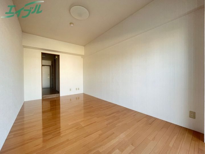 アイボンラビアンの居間