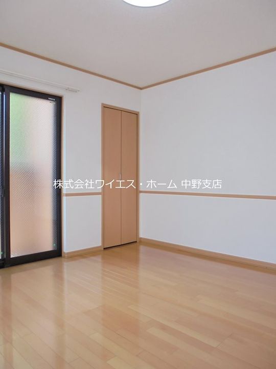 PALM GROVE(パームグローブ)の内装
